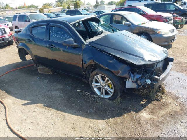  Salvage Dodge Avenger