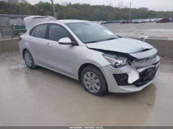 Salvage Kia Rio