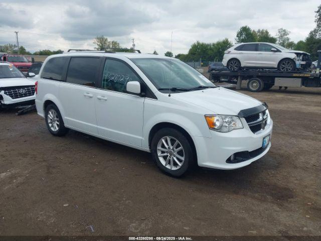  Salvage Dodge Grand Caravan