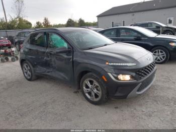  Salvage Hyundai KONA