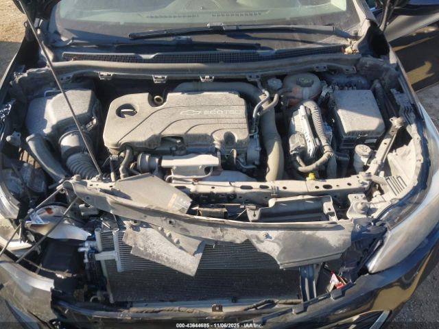 Chevrolet Cruze Lt Auto Image 3