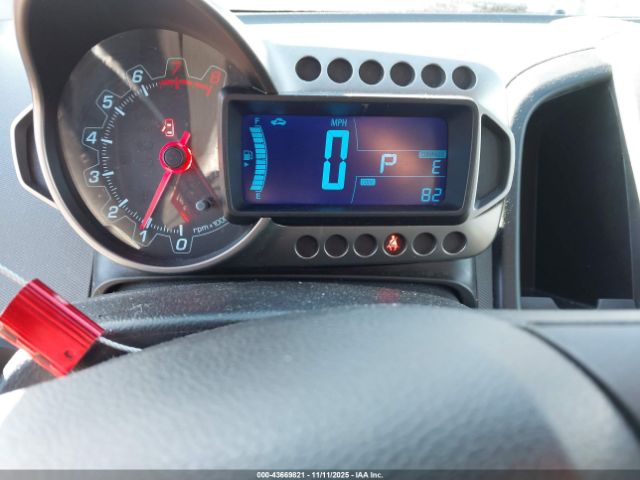 Chevrolet Sonic 2ls Image 9