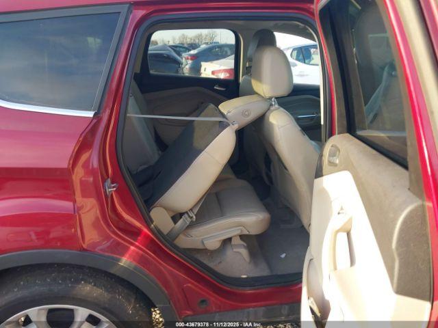 Ford Escape Titanium Image 7