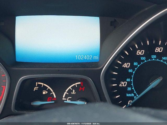 Ford Escape Titanium Image 12