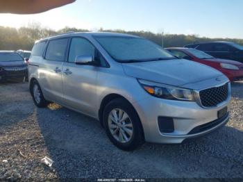  Salvage Kia Sedona