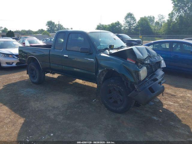  Salvage Toyota Tacoma