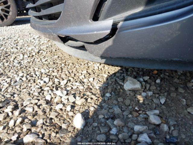 Hyundai VELOSTER Image 13