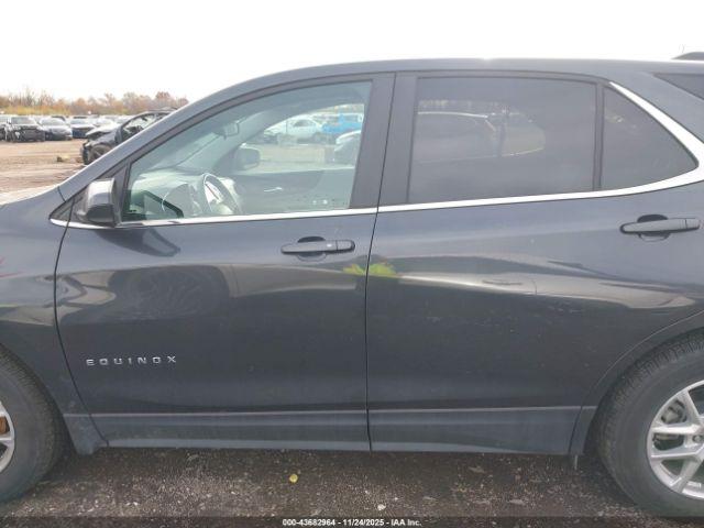 Chevrolet Equinox Awd Lt Image 11