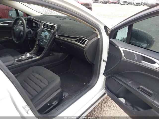 Ford Fusion Se Image 16