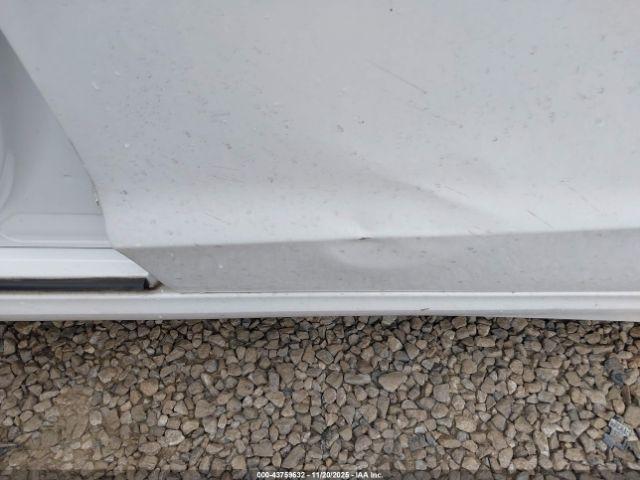 Ford Fusion Se Image 2