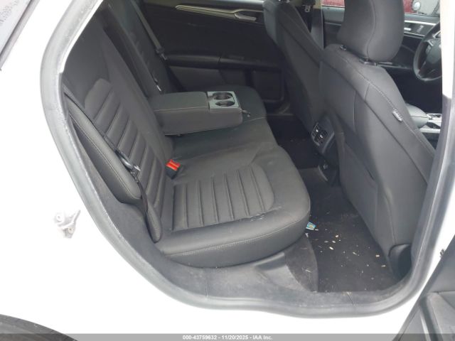 Ford Fusion Se Image 7