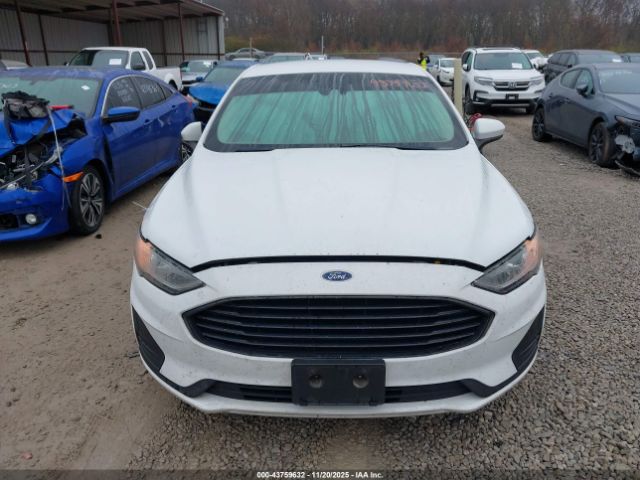 Ford Fusion Se Image 6