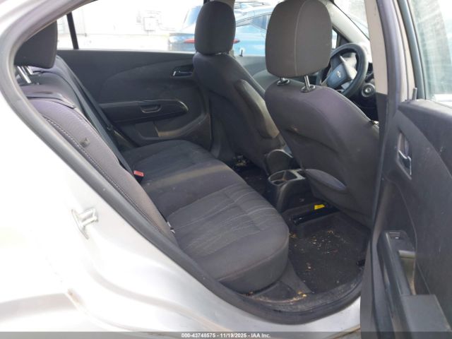 Chevrolet Sonic 2lt Image 9