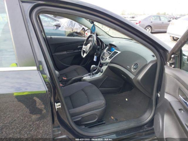 Chevrolet Cruze 1lt Auto Image 4