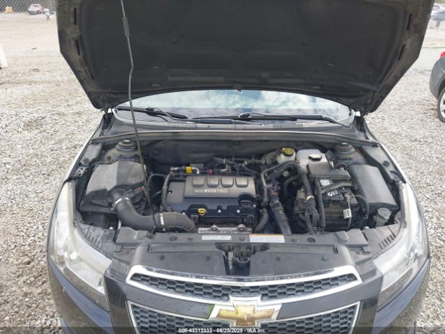Chevrolet Cruze 1lt Auto Image 8