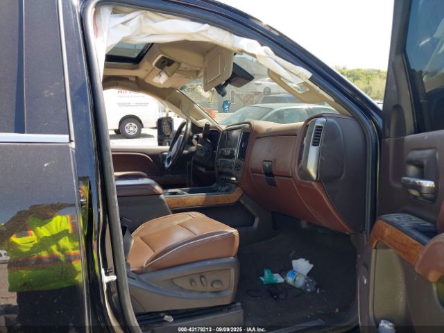 Chevrolet Silverado 2500 High Country Image 4