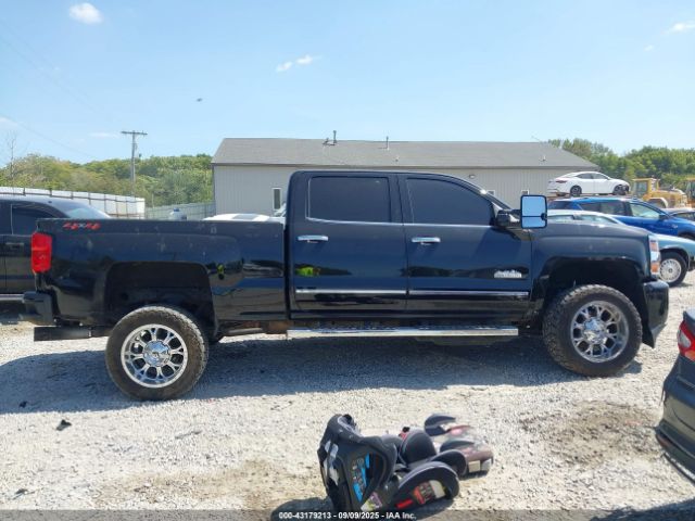 Chevrolet Silverado 2500 High Country Image 17