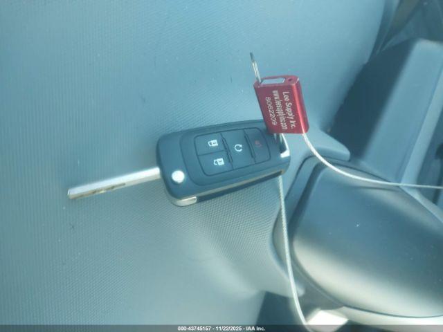 Chevrolet Sonic Lt Auto Image 11