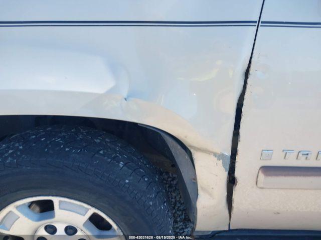 Chevrolet Tahoe Lt Image 14