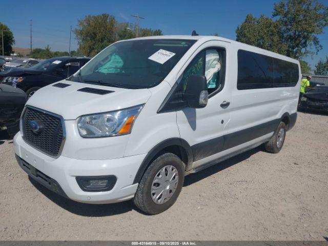 Ford Transit Xlt Image 9