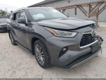  Salvage Toyota Highlander