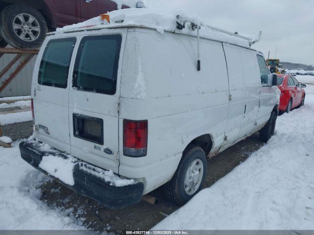Ford E-150 Commercial Image 5