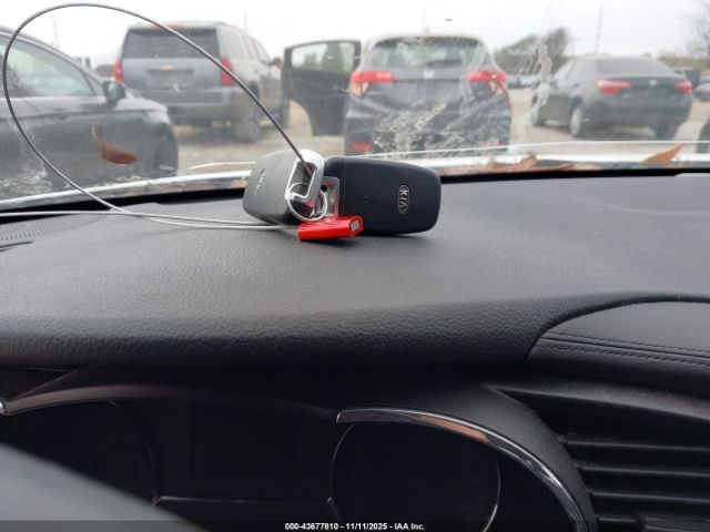 Kia Optima Sx Image 5