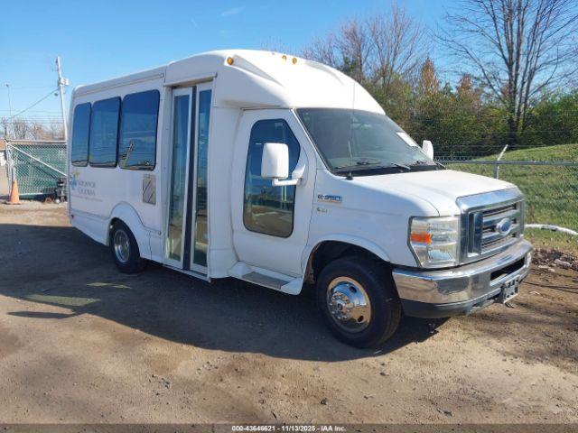  Salvage Ford E-350