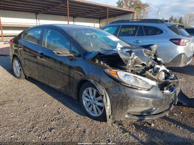  Salvage Kia Forte