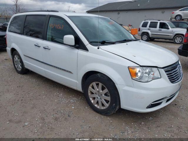  Salvage Chrysler Town & Country