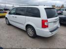 Chrysler Town & Country Touring Image 6