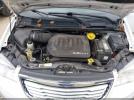 Chrysler Town & Country Touring Image 12