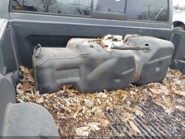 Dodge Ram 1500 St Image 12