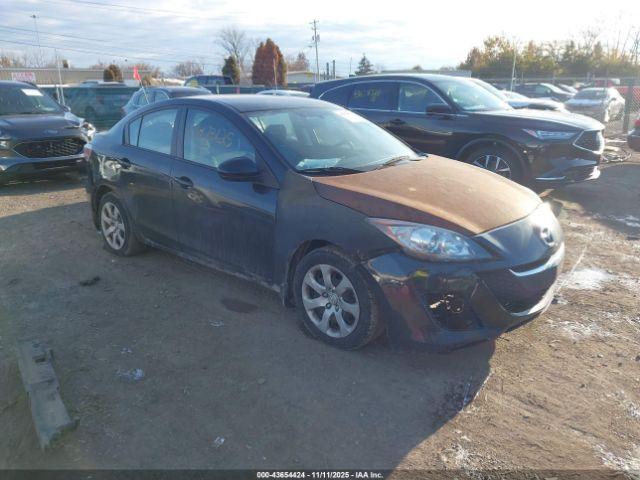  Salvage Mazda Mazda3