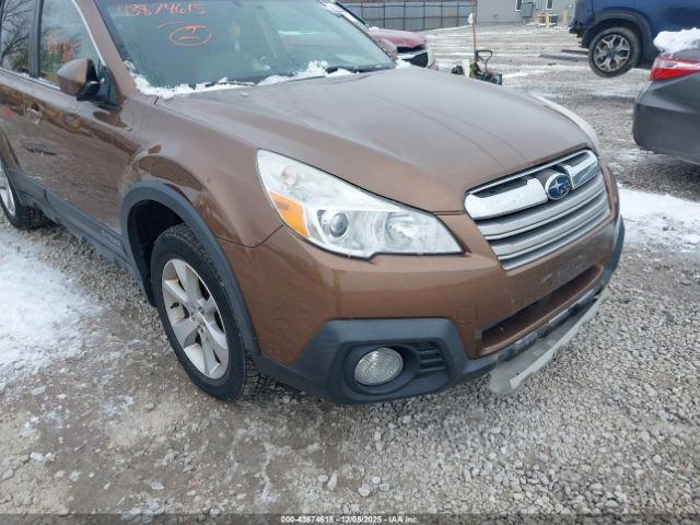 Subaru Outback 2.5i Limited Image 8