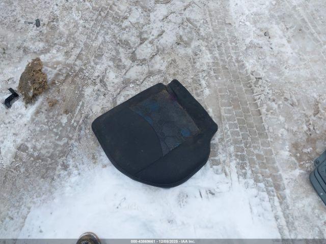 Chevrolet Spark Ls Auto Image 11