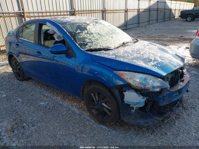  Salvage Mazda Mazda3