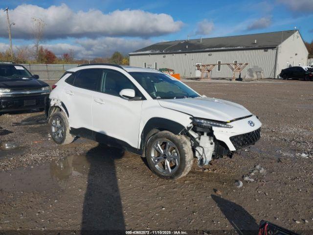  Salvage Hyundai KONA