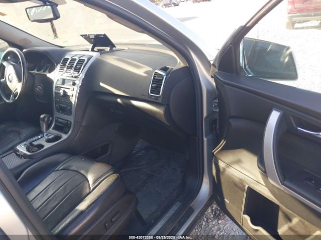 GMC Acadia Slt-2 Image 2