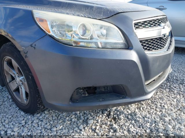 Chevrolet Malibu 1lt Image 2