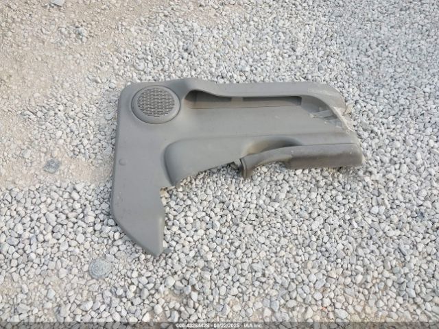 Chevrolet S-10 Ls Image 11