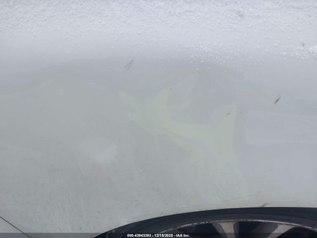 Volvo C70 T5 Image 9