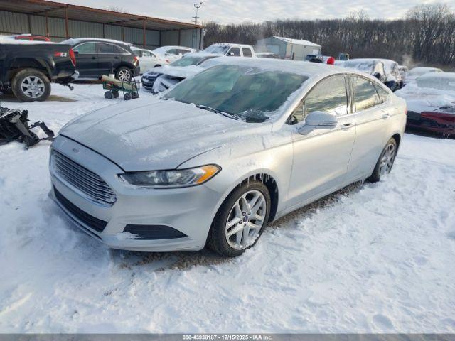 Ford Fusion Se Image 11