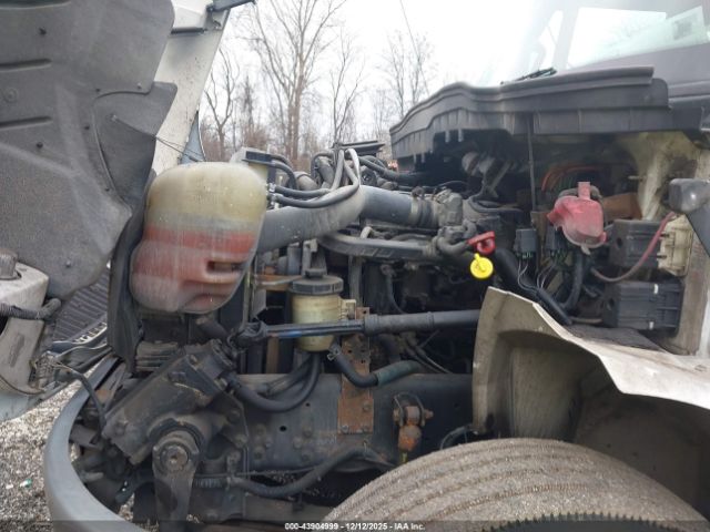 International 4000 4300 Image 2