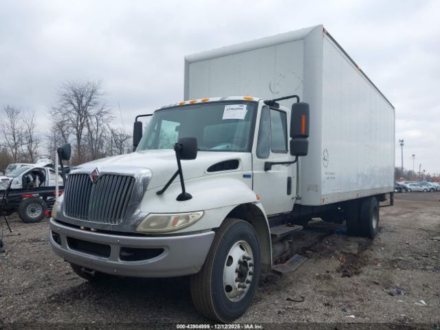 International 4000 4300 Image 9