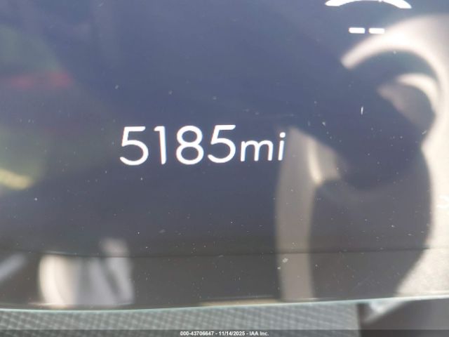 Buick Enclave Sport Touring Fwd Image 2