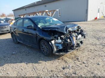  Salvage Kia Forte