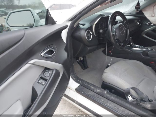 Chevrolet Camaro 1lt Image 4