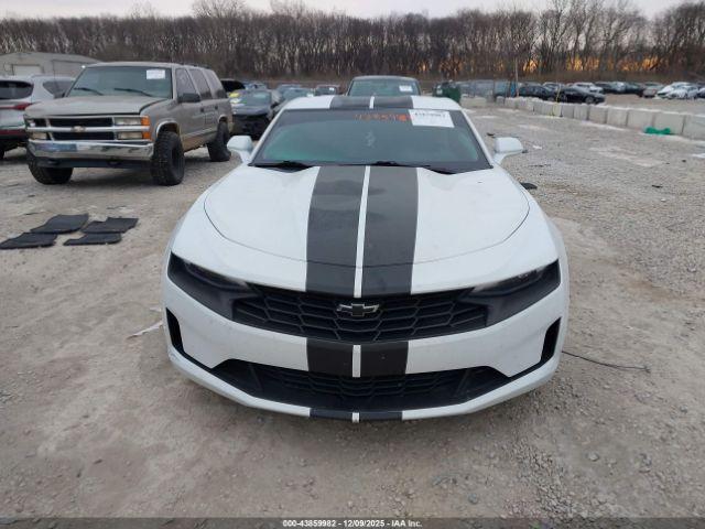 Chevrolet Camaro 1lt Image 13