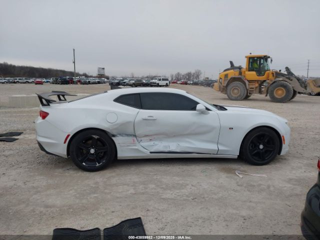 Chevrolet Camaro 1lt Image 7